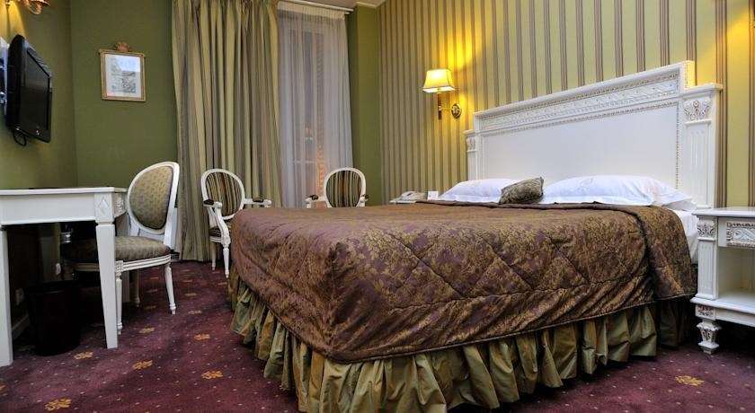 Hotel Regence Paris Quarto foto